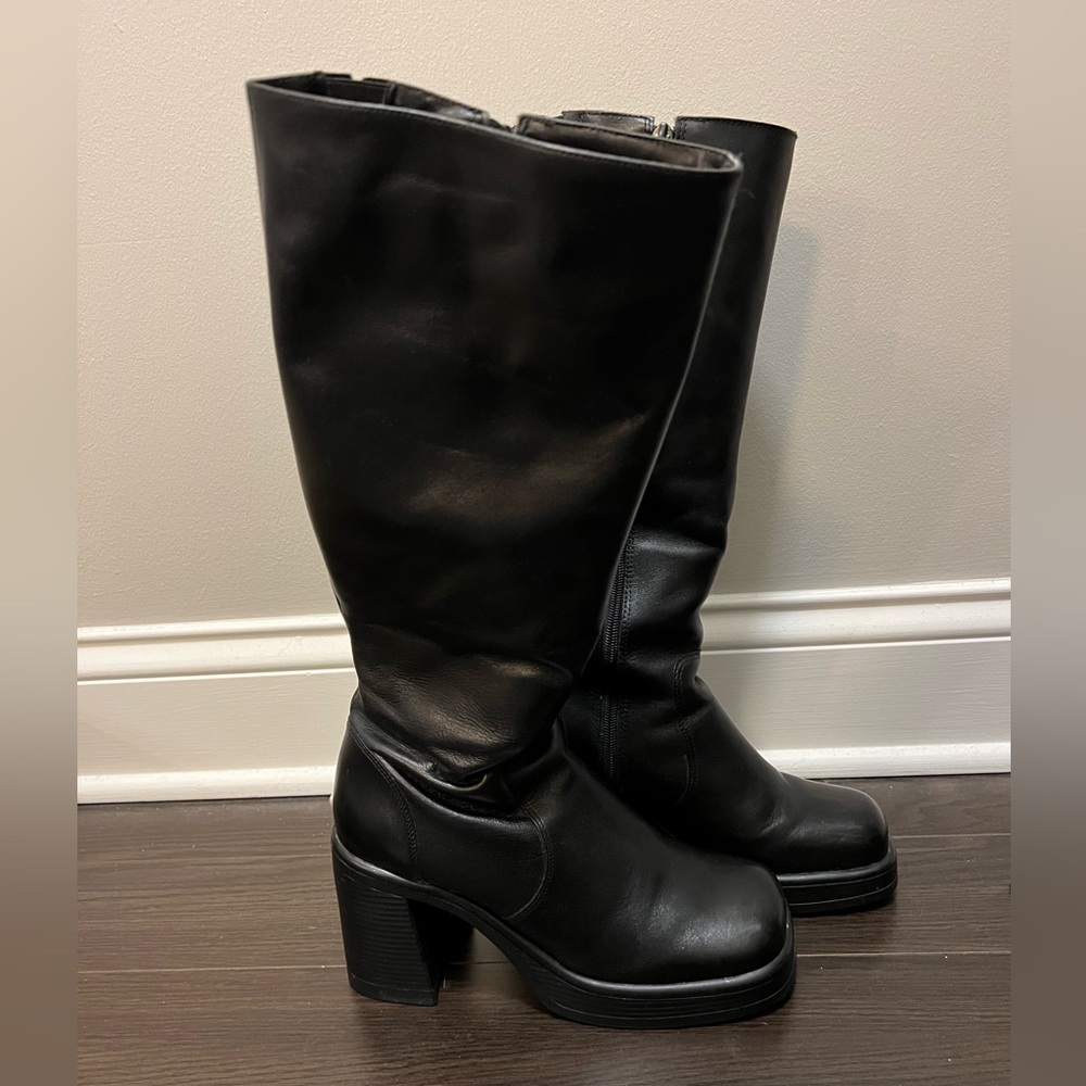 Steve Madden Fanatik 8.5 EUC